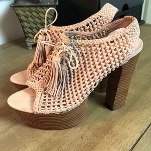 PENCEY Alexus Woven Platform